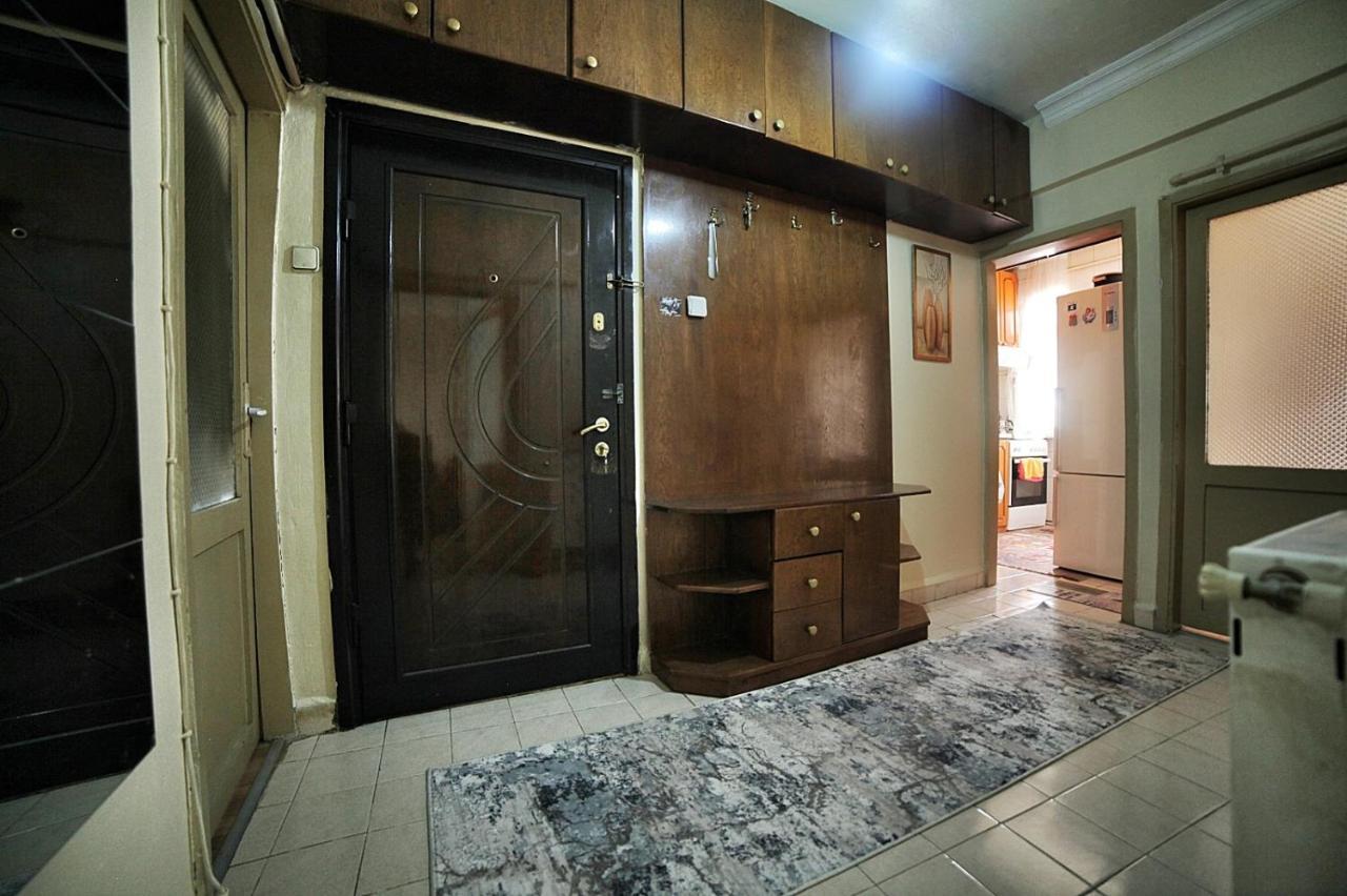 Private Room Close To Merter And Gungoren Textile Center Isztambul Kültér fotó
